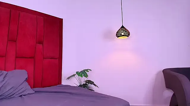 LilithVibe_ on StripChat 