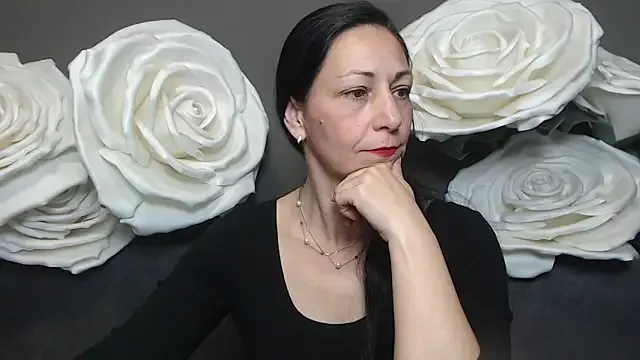LiluGrants on StripChat 