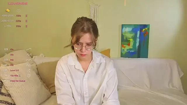LinnGee on StripChat 