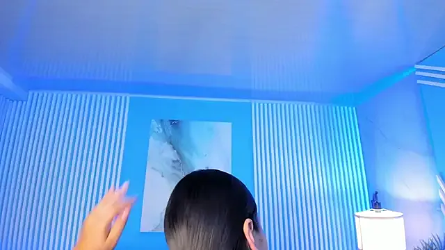 lizzievan on StripChat 