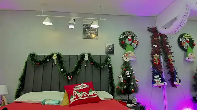 maddy__moon on StripChat