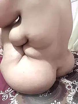 Mama_Queen_ on StripChat