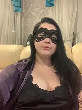 Mami_mari on StripChat
