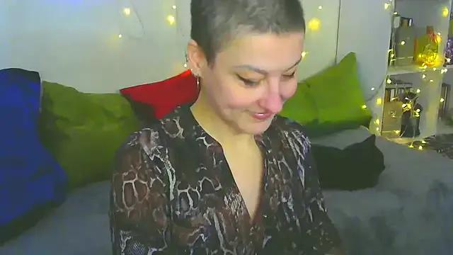 MartaBounty — full naked strip