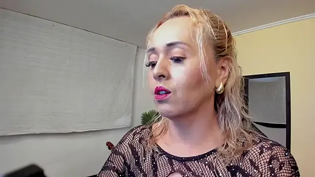 maylin_yung — suck the balls