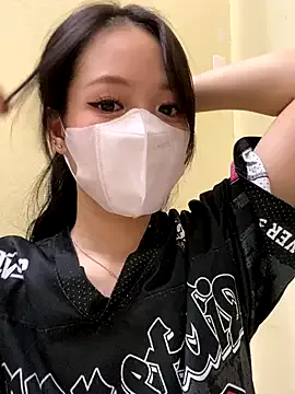 minmin2kk5 on StripChat