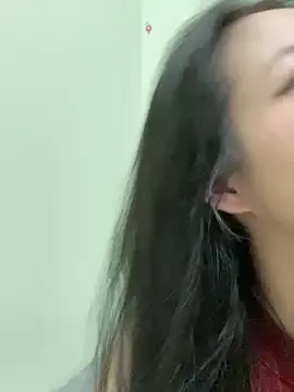minmin2kk5 on StripChat 