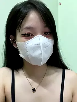 minmin2kk5 on StripChat 