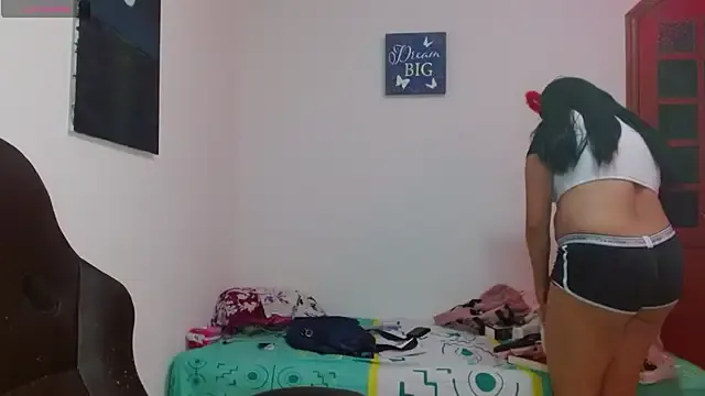 mirandacaradonna — Shower