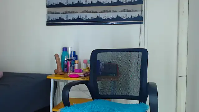 Miss-Cuteface on StripChat 