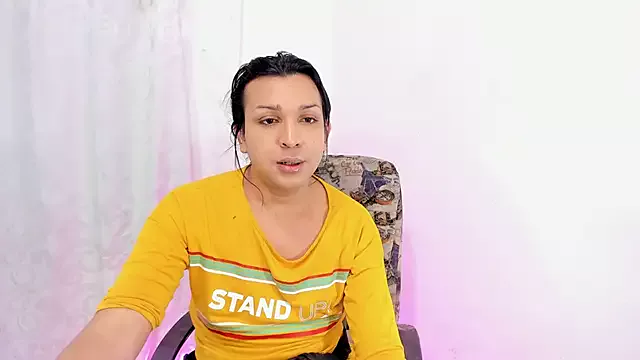 miss_bigcockts on StripChat 