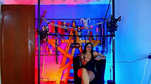 Misstresss_aurora_bdsm — Freechat on StripChat
