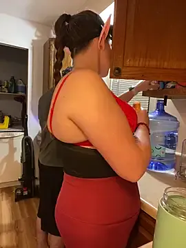 Mommasaurrex — Naughty elf pov bj 30 sec