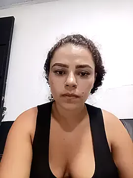 Mommy-Hot on StripChat 