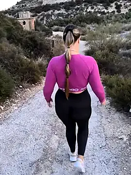 Mona_Plus — Zoom the hole  Fingers in the ass 