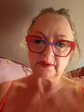 MucMilf59 on StripChat 