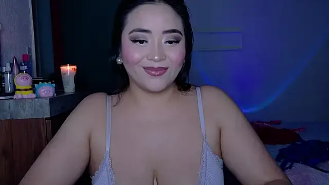MyHoneyFrida — Cum with my toy