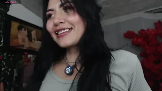 myomii_nixx on StripChat