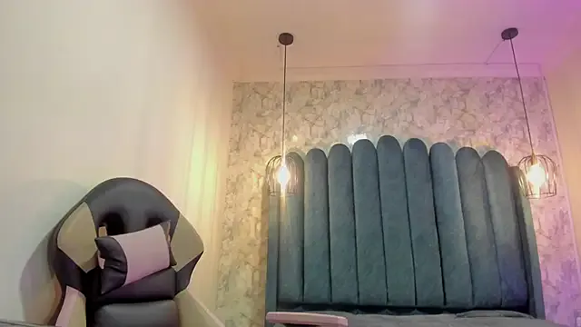 nalalye_cruzz_ on StripChat 