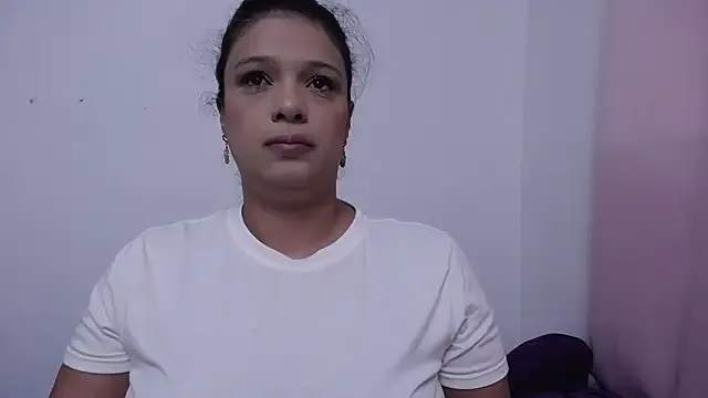 Nicol_Love0 — ANAL PLUG+3 FINGERS PUSSY SQUIRT 