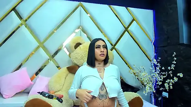 nikky_latin on StripChat 