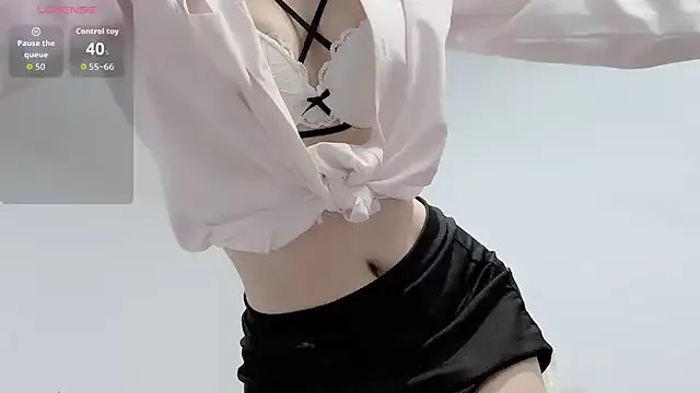 OOOm-oo on StripChat 