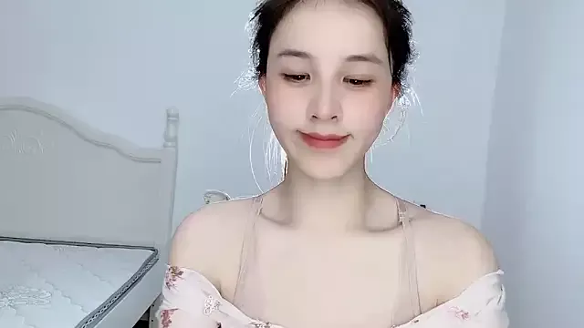 OOOm-oo on StripChat 