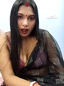 Queen_Doll on StripChat 