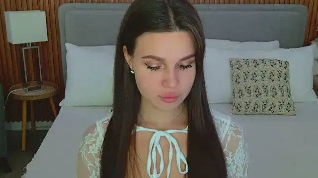 RihannaRose — suck a finger and eye contact