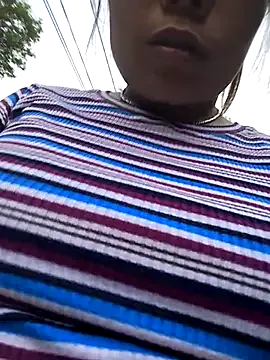 Rioo122 on StripChat 