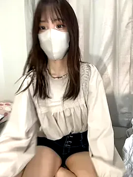 riri__nyan_o0 on StripChat 
