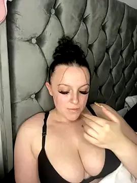 riri_bstvx on StripChat 