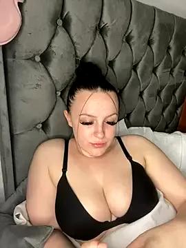 riri_bstvx on StripChat 