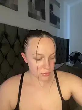 riri_bstvx on StripChat 