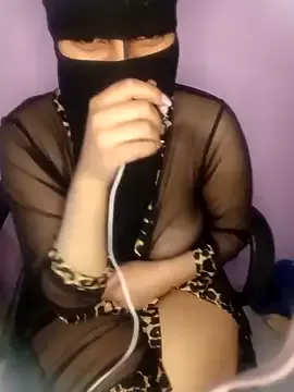 Roroo002 on StripChat 