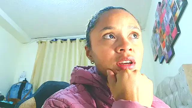 Samary_thomas on StripChat 