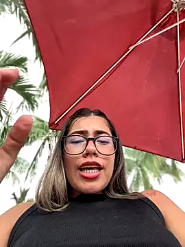 sara_calderon on StripChat 
