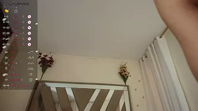 sara_williams01 on StripChat 