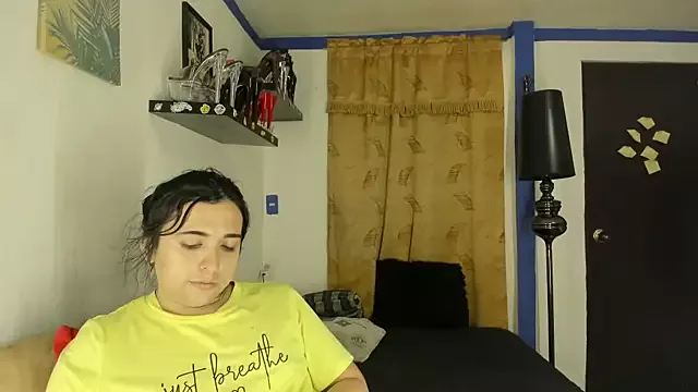 SARAMISHA on StripChat 