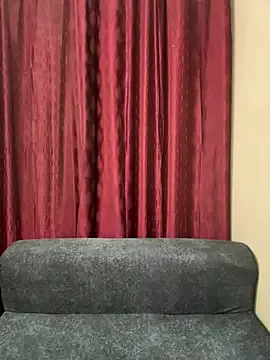 sassygirl4141 on StripChat 