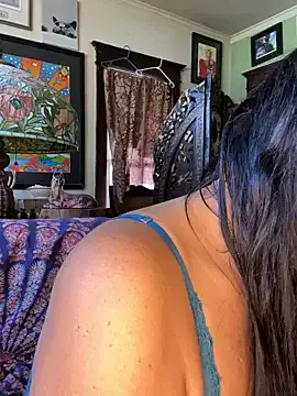 sexyasscougar — Oil tits