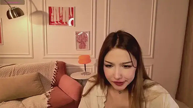 sillybloom on StripChat 