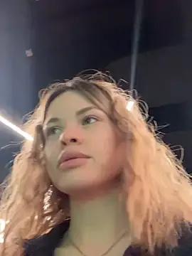 SMELLSEX — MAKE MY PUSSY WET IN GYM FOR START