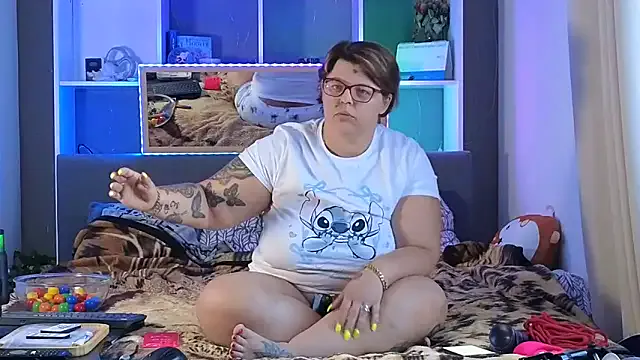 SunshineLexi on StripChat 