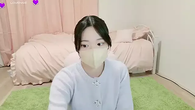 suzuuuuu on StripChat 