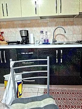 Sweet-milf- on StripChat 