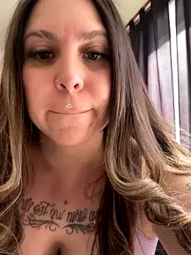 sweet_bel_vibes — Fingering and Spin the Wheel