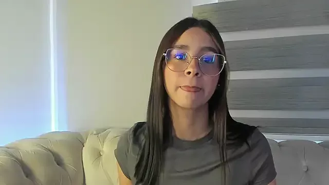 sweet_obsession__ on StripChat 
