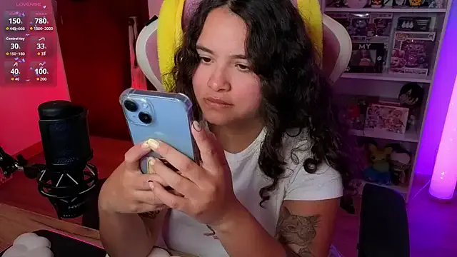 Sweet_sully__ on StripChat 