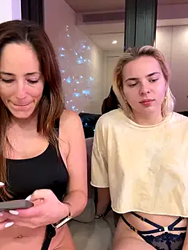 SweetAlegra_ on StripChat